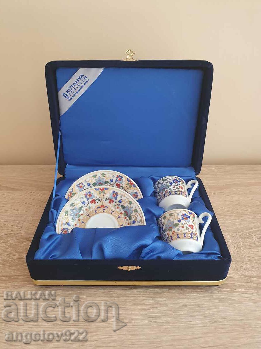 KUTAHYA porcelain coffee cups