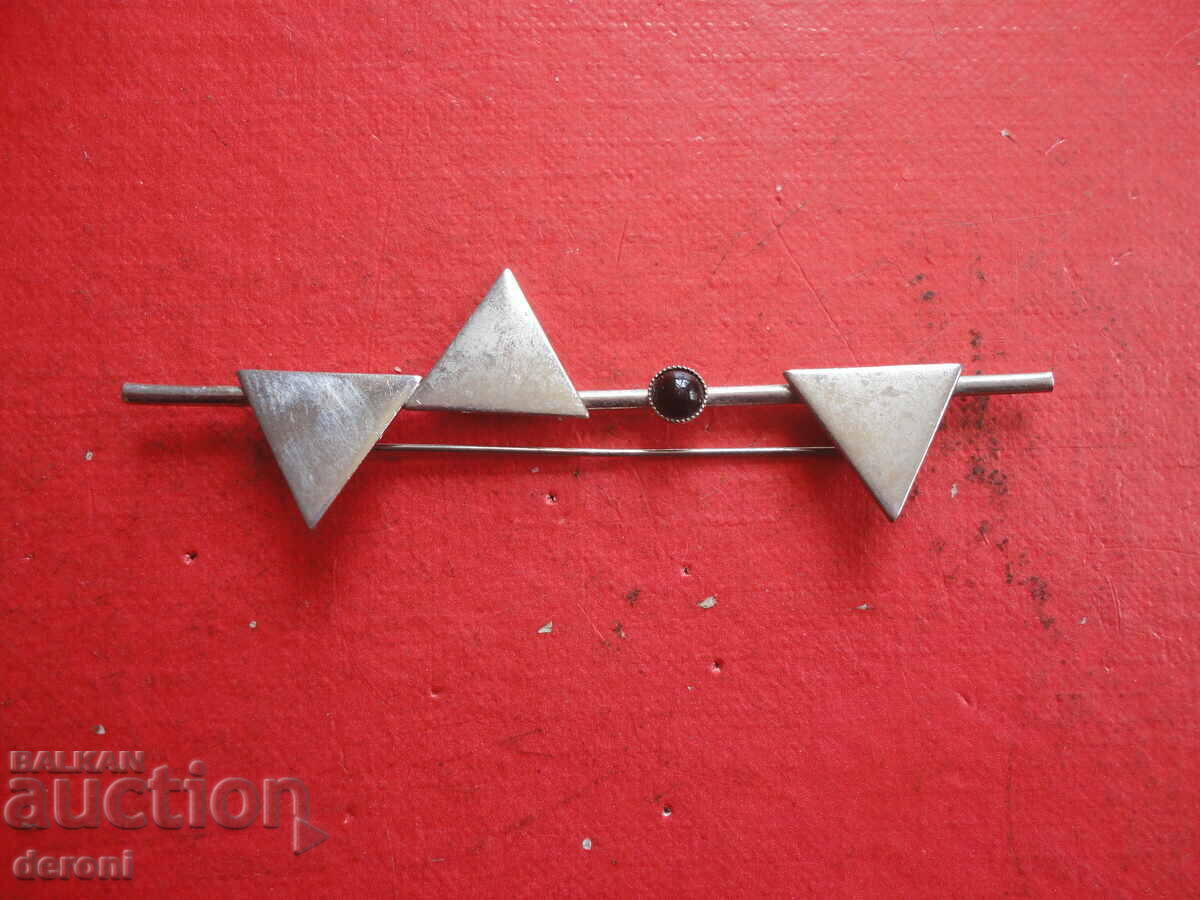 Gilt brooch 52 with price 10.00 BGN | € 5.11 Gilt brooch 52 with price 10.00 BGN | € 5.11