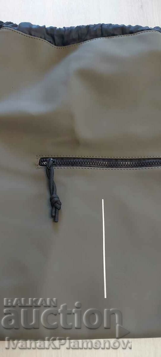 Auction Women's backpack new Auction Women's backpack new