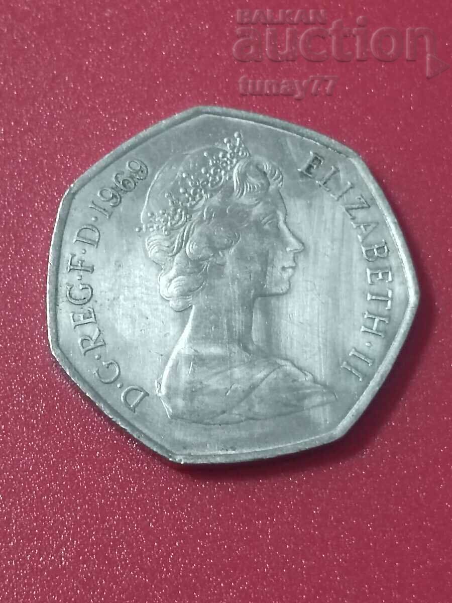 50 pence din Regatul Unit Elisabeta a II-a