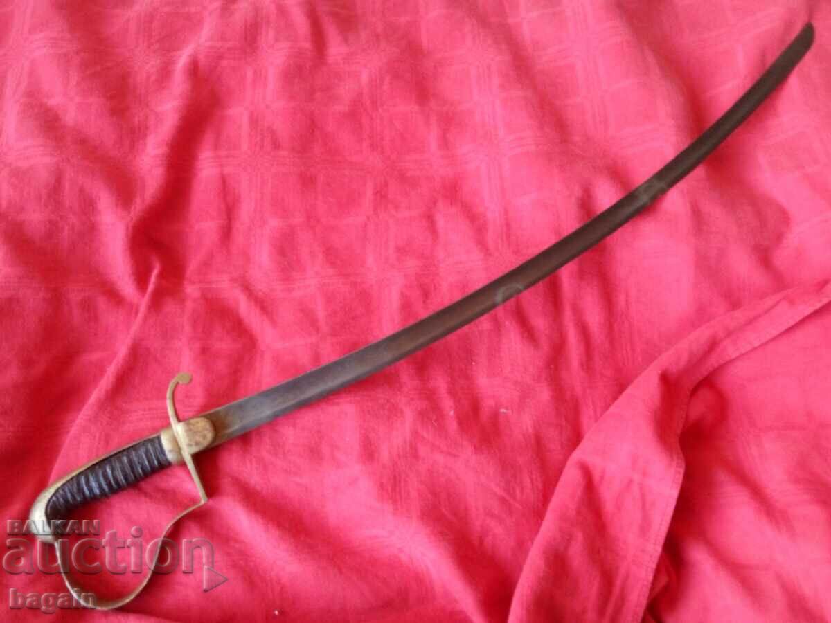 Damask saber