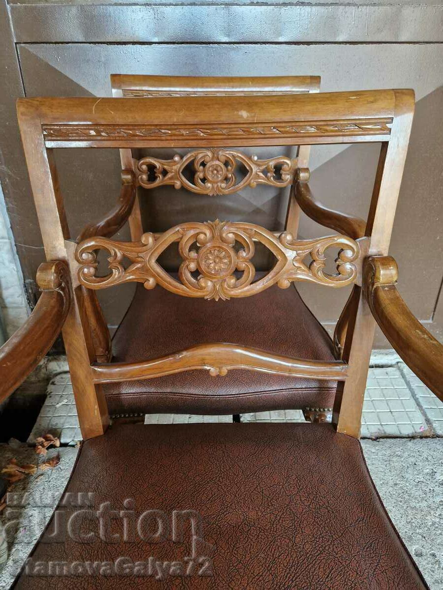 O pereche de fotolii antice superbe Louis 15 - 7 O pereche de fotolii antice superbe Louis 15 - 7