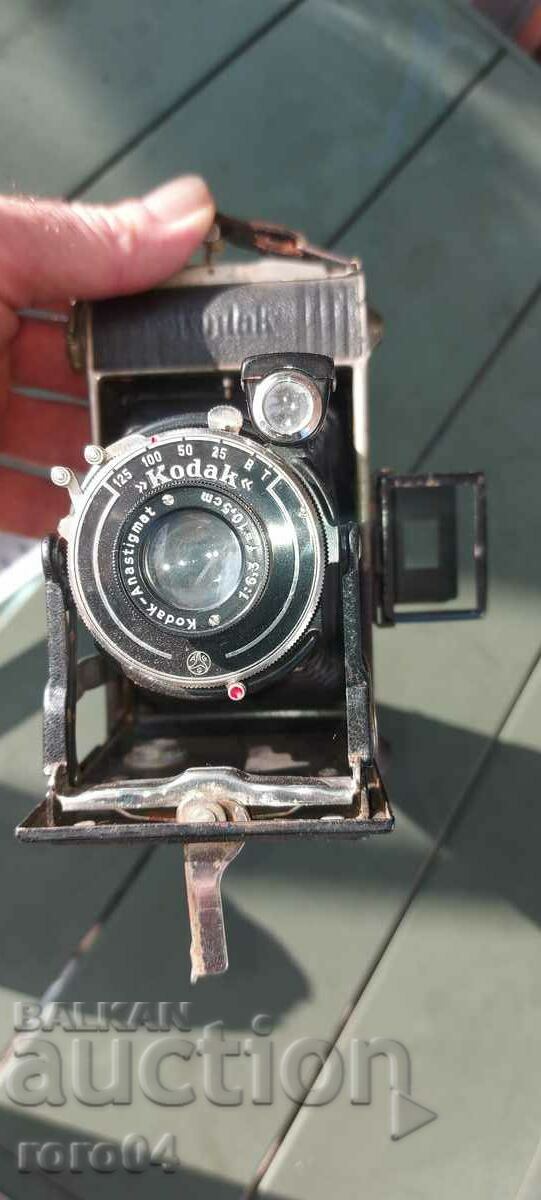 KODAK - JUNIOR 620 with price 125.00 BGN | € 63.91 KODAK - JUNIOR 620 with price 125.00 BGN | € 63.91