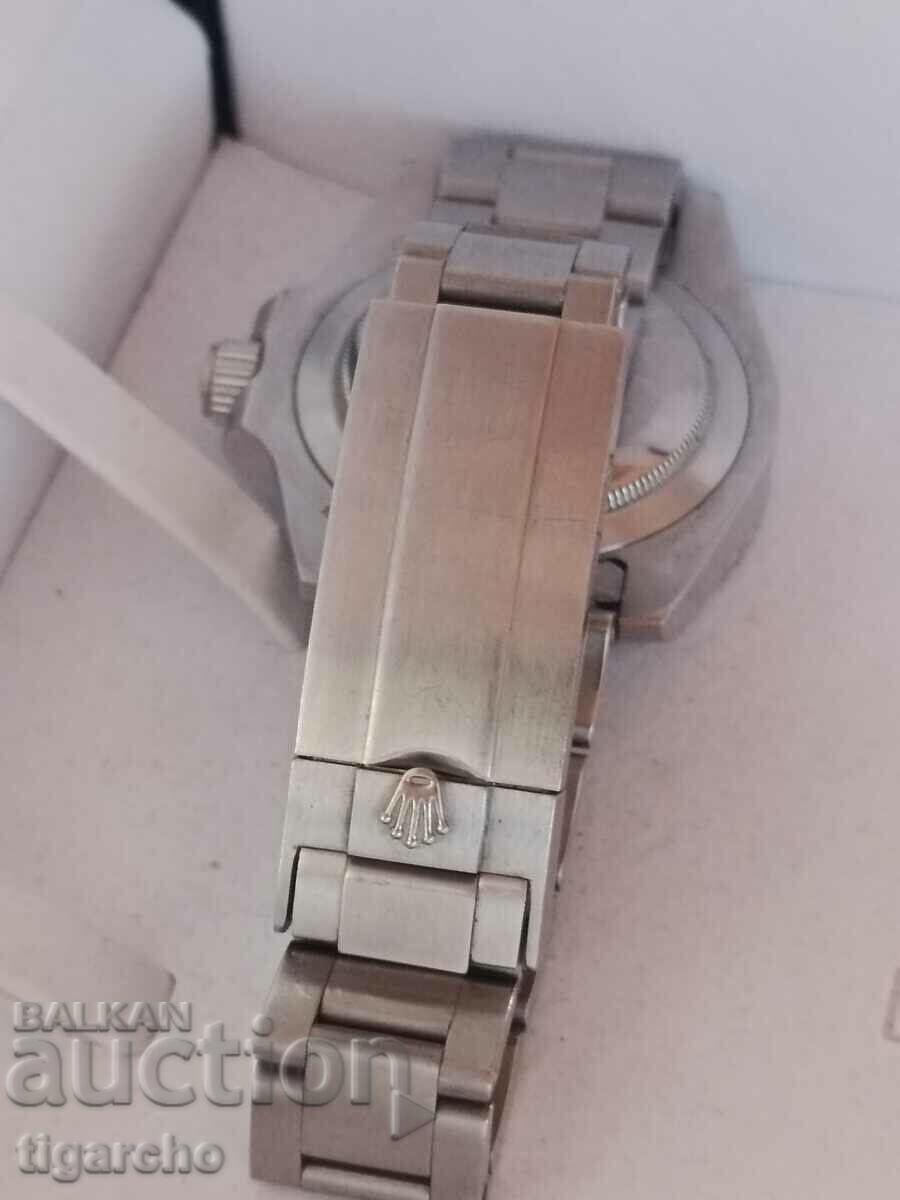 Аукцион Швейцарски мъжки часовник Аукцион Швейцарски мъжки часовник