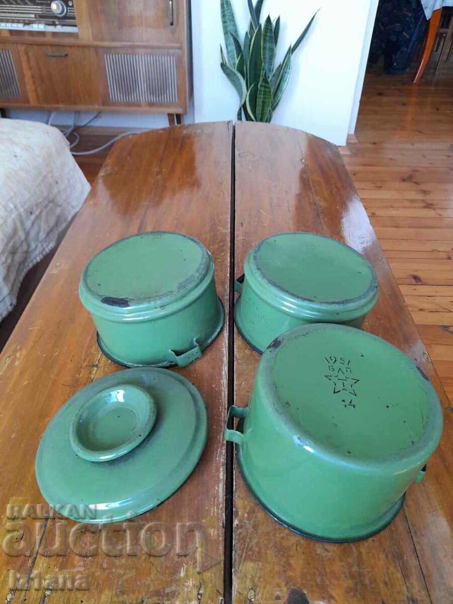 Old enameled food containers - 5 Old enameled food containers - 5