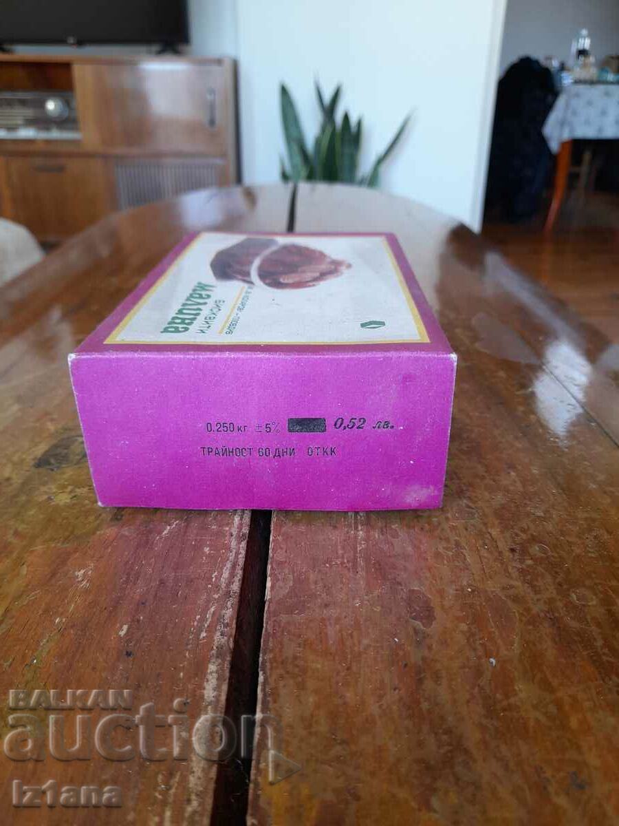 Delivery of An old box of Raspberry Biscuits Delivery of An old box of Raspberry Biscuits