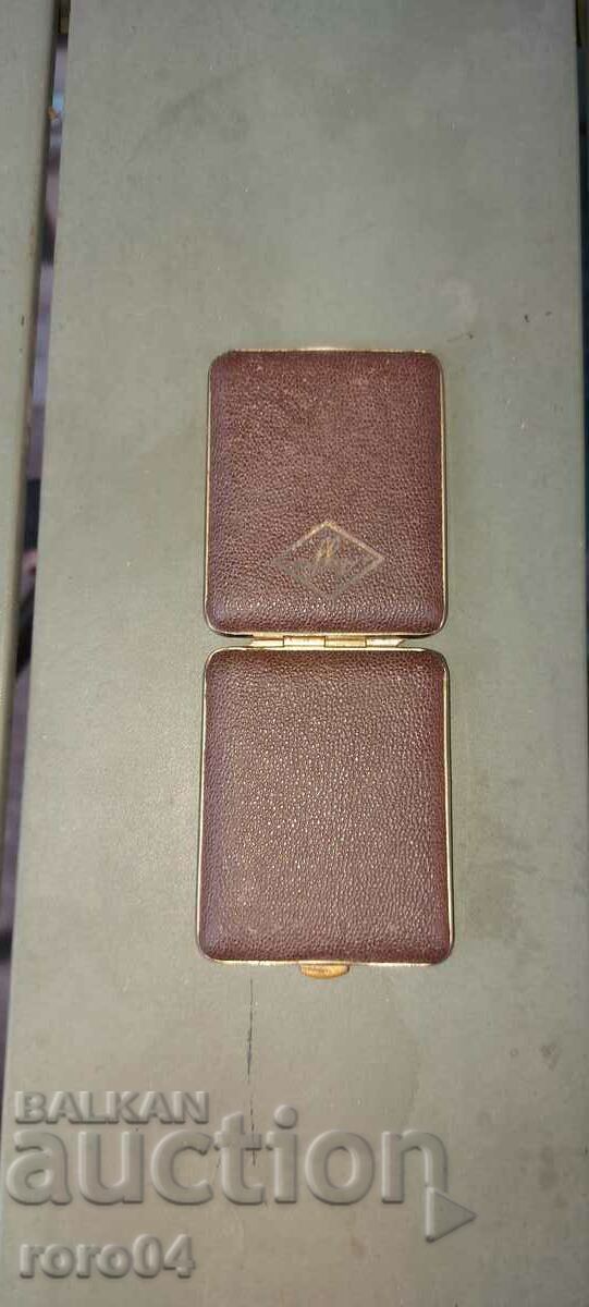 SBAKER - MINI - 7 SBAKER - MINI - 7