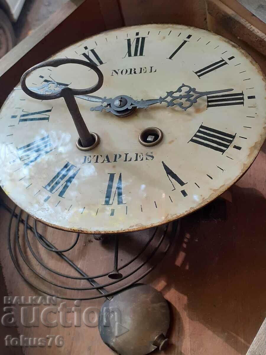 Auction A lovely antique mother of pearl inlaid wall clock Auction A lovely antique mother of pearl inlaid wall clock