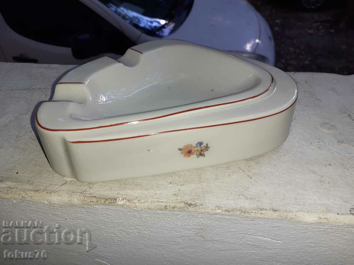 Auction Old Bulgarian porcelain ashtray Auction Old Bulgarian porcelain ashtray