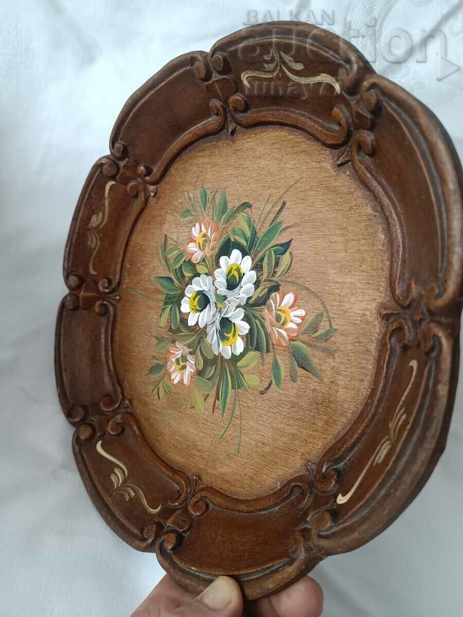 Tavă vintage pentru sculptură în lemn pictată cu flori de la Geschenkhaus