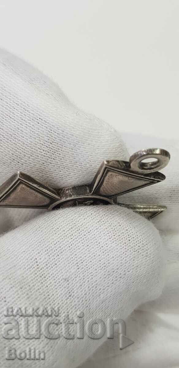 Auction Rare Russian Imperial St. George's Cross for Courage - 4 c. Auction Rare Russian Imperial St. George's Cross for Courage - 4 c.