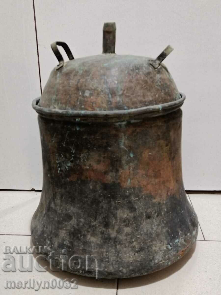 Slum brandy kettle with pipe copper with lid copper vessel with price 199.00 BGN | € 101.75 Slum brandy kettle with pipe copper with lid copper vessel with price 199.00 BGN | € 101.75