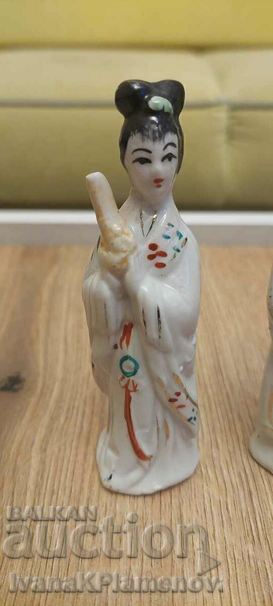 Figurine din portelan pentru colectionari cu preț € 15.00 | 29.34 BGN
