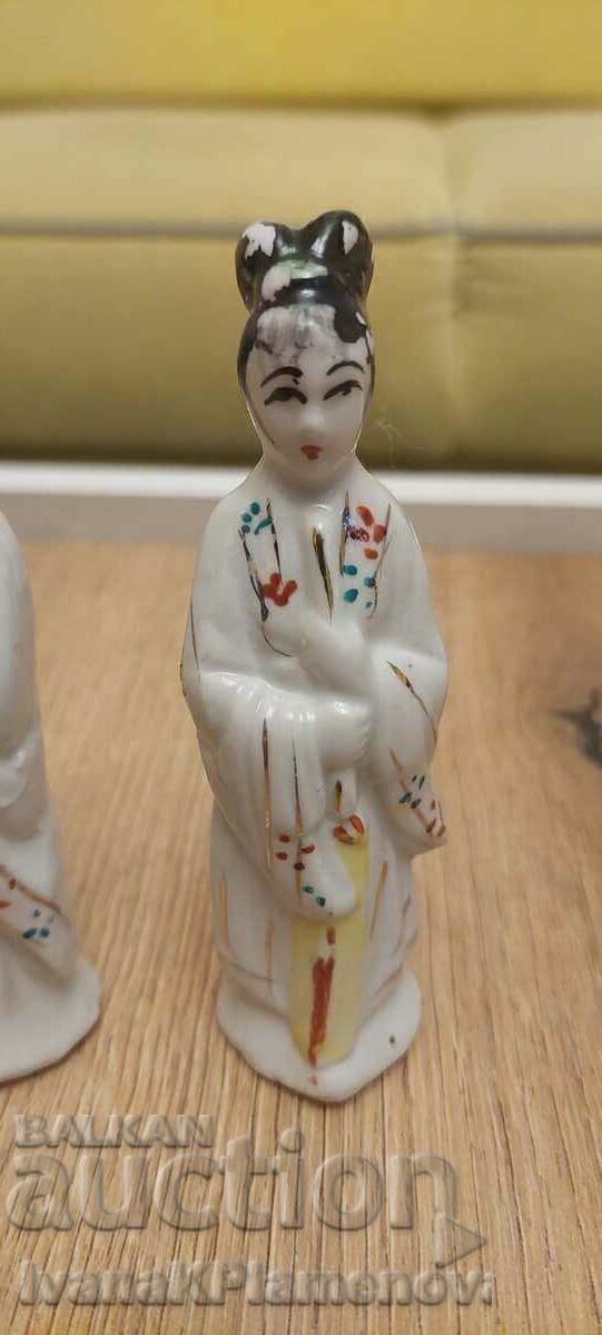 Licitație Figurine din portelan pentru colectionari