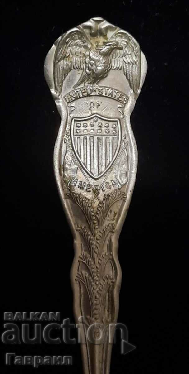 Old collector's spoon 1915 - 6