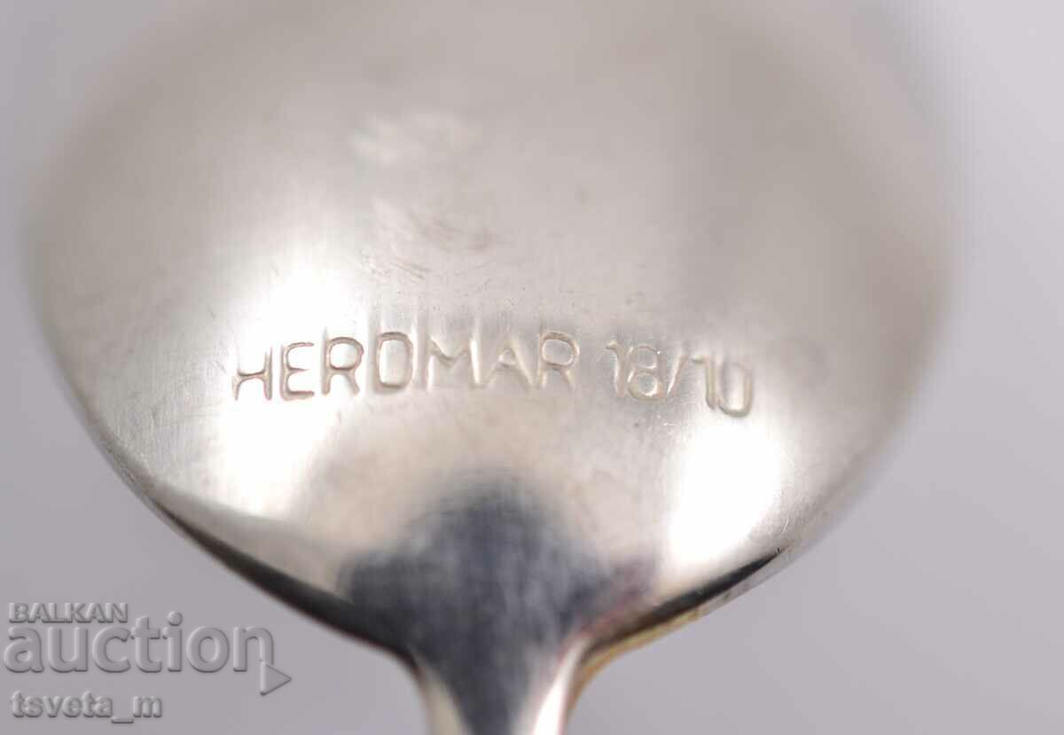 Auction Collector spoon Auction Collector spoon