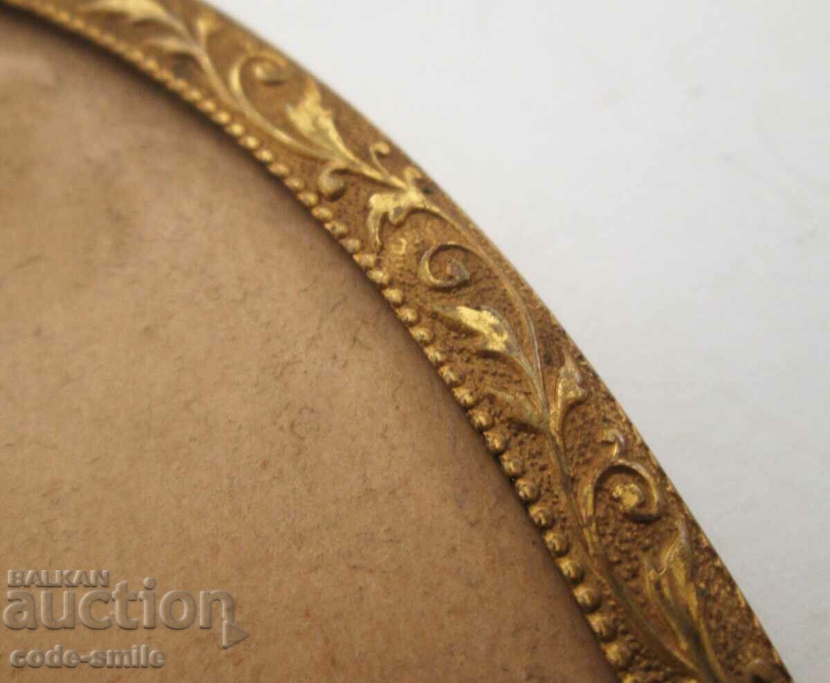 Veche ramă foto elegantă din bronz aurit - 6 Veche ramă foto elegantă din bronz aurit - 6