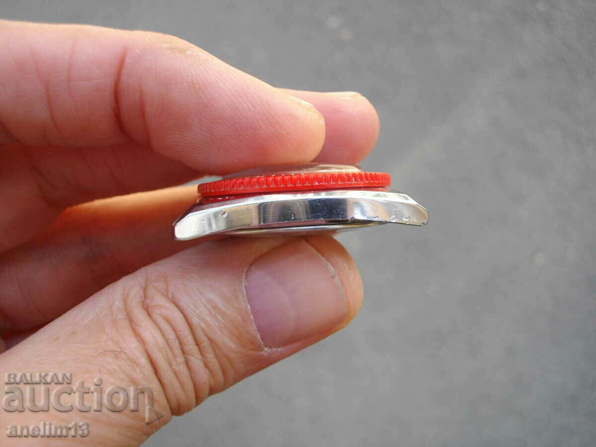 COLLECTIBLE DIVING WATCH KELTON DIVER 25 METRES - 6 COLLECTIBLE DIVING WATCH KELTON DIVER 25 METRES - 6