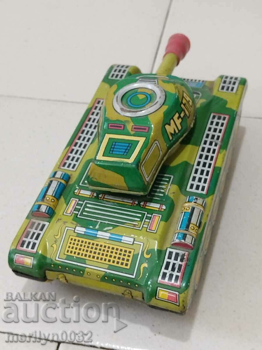 Old sheet metal toy fighting machine tank 70s China with price 53.00 BGN | € 27.10