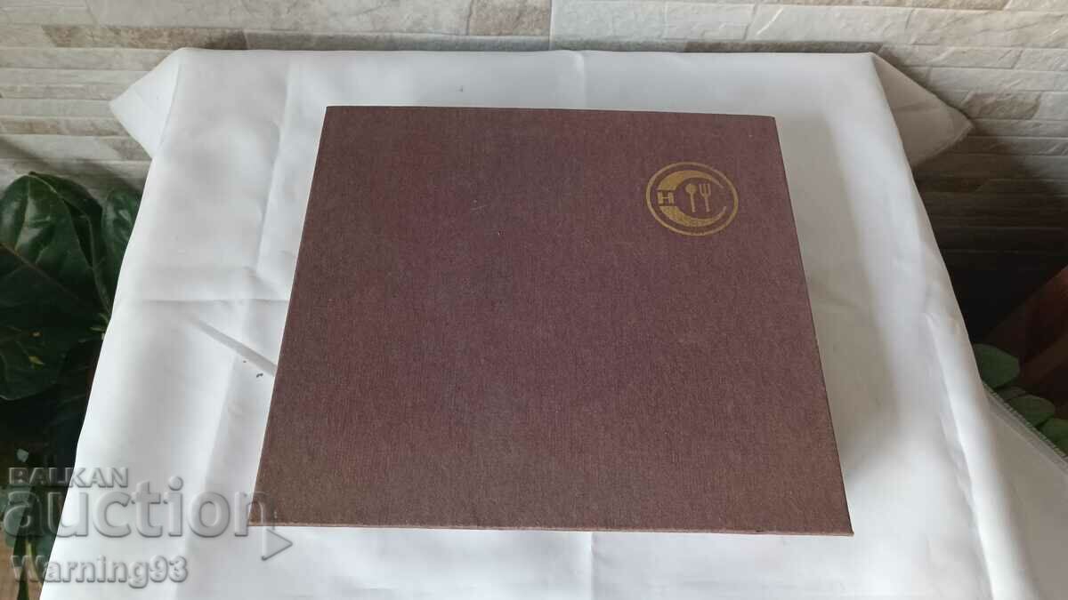 Delivery of Brand new cutlery in a box - 24 pieces - NS