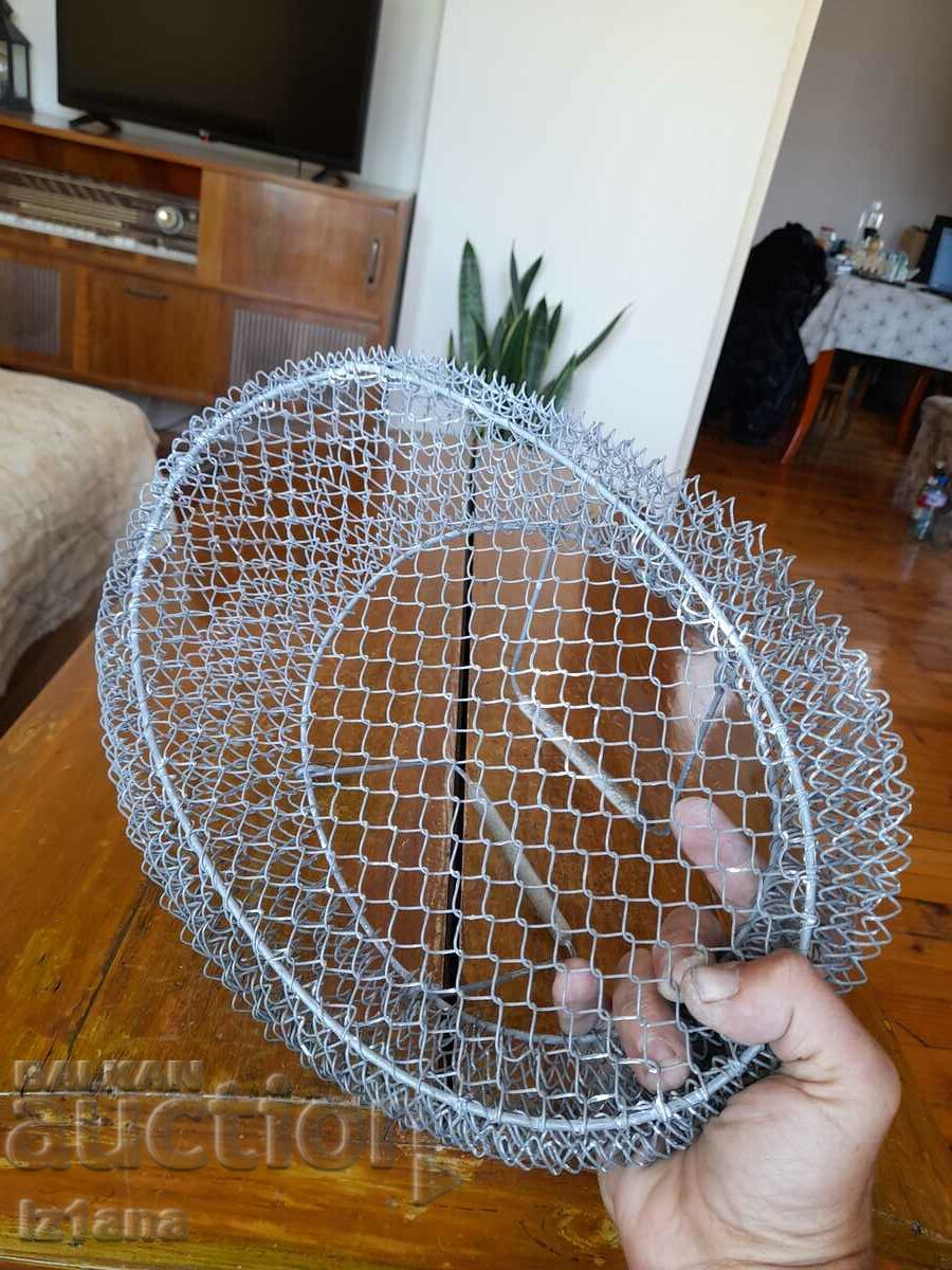 Old metal shopping bag - 5 Old metal shopping bag - 5