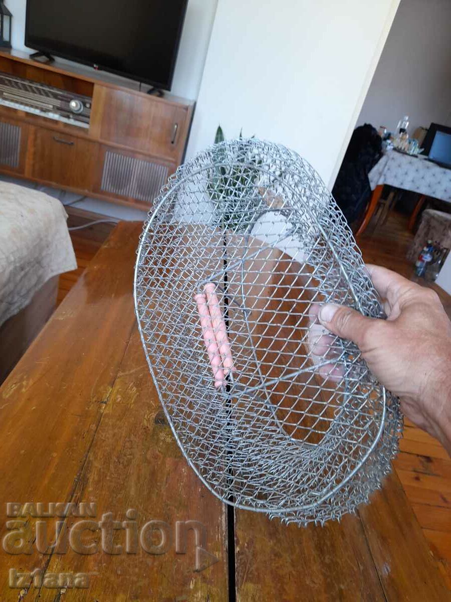 Delivery of Old metal shopping bag Delivery of Old metal shopping bag