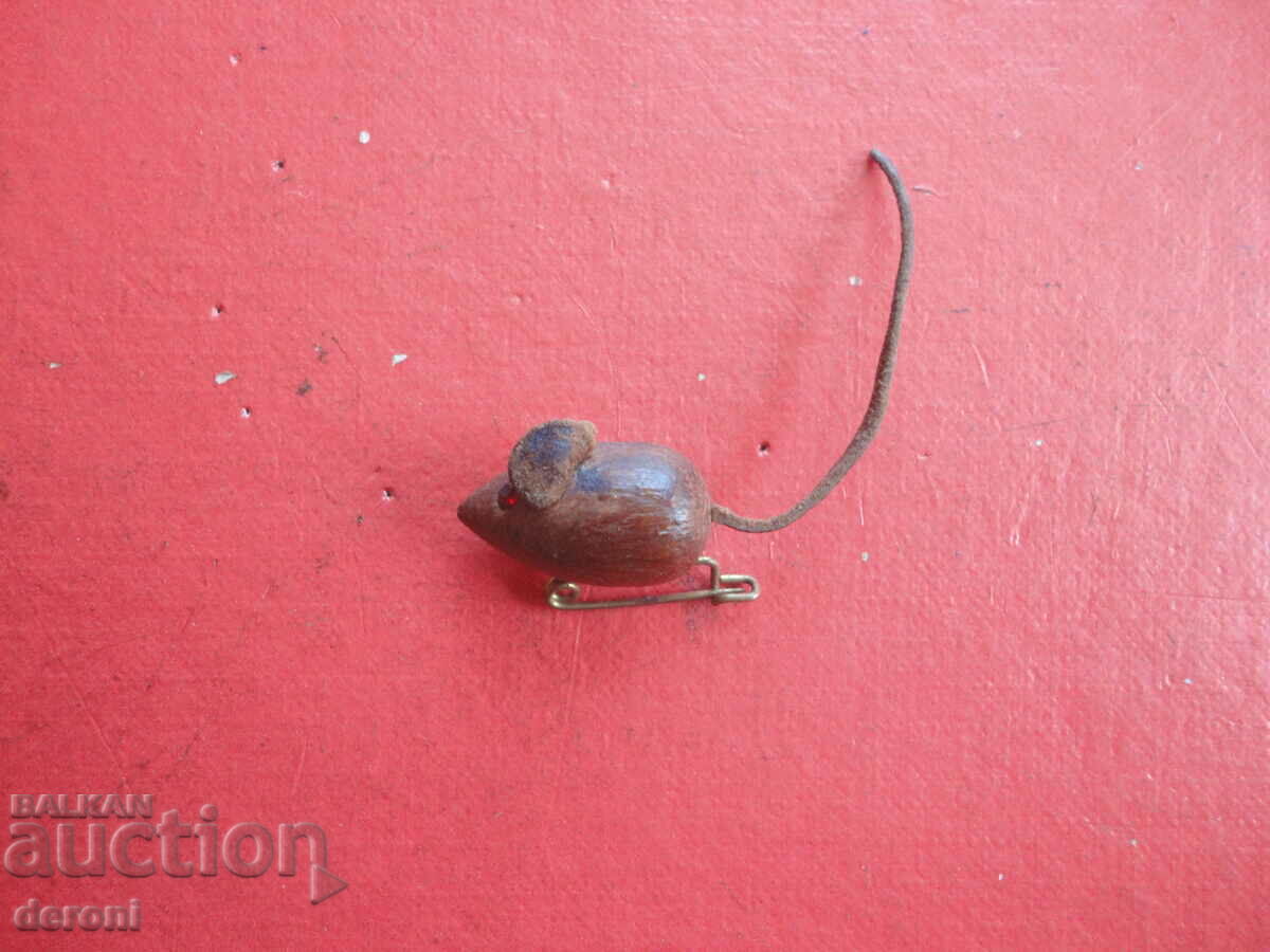 Antique wooden michelle brooch - 5 Antique wooden michelle brooch - 5