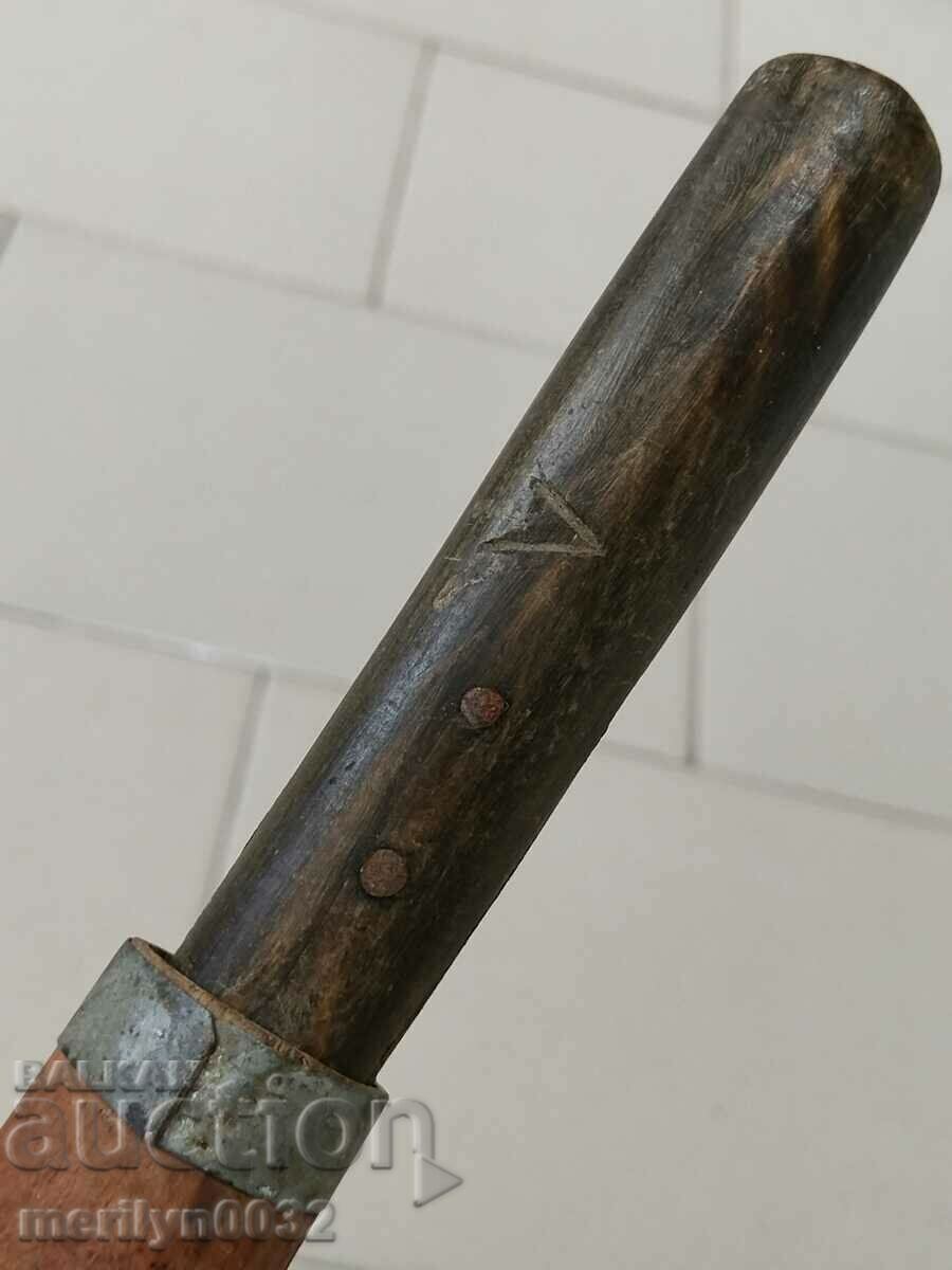 An old butcher's knife can be carved from buffalo horn karakulak - 7 An old butcher's knife can be carved from buffalo horn karakulak - 7