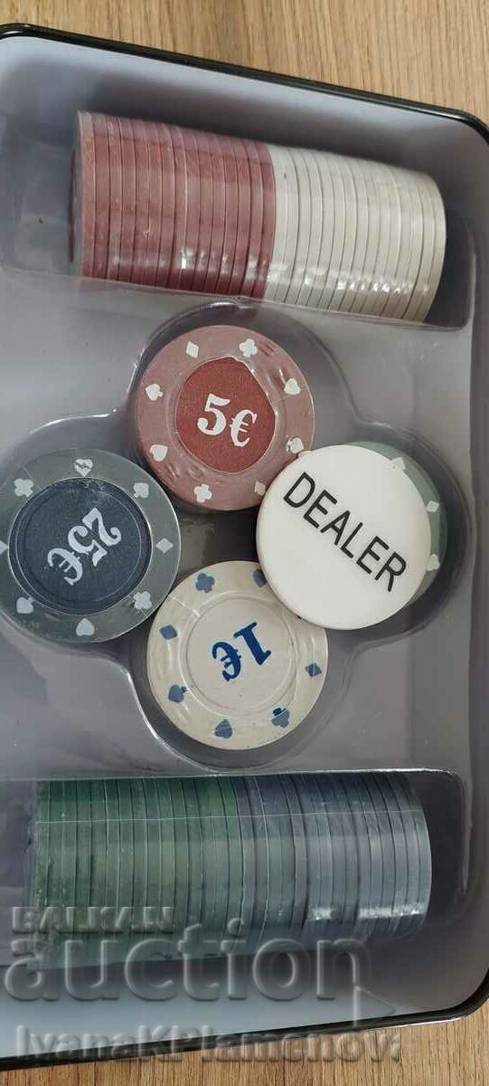 Livrarea Jetoane de poker noi