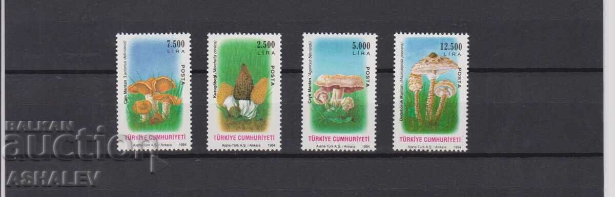 1994 Flora Mushrooms Mi 3032-35** TURKEY