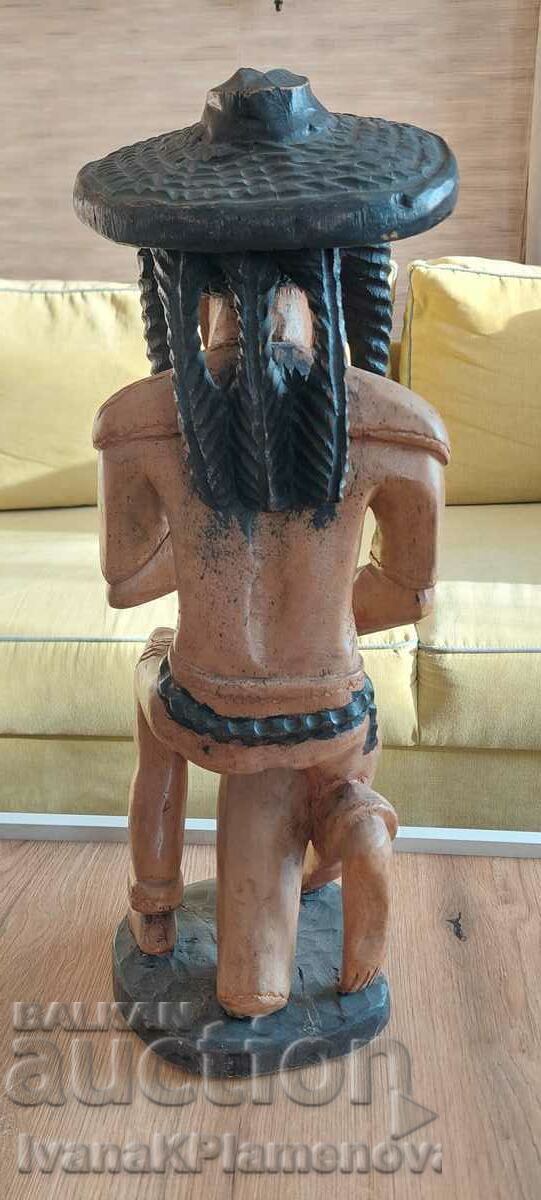 Livrarea Sculptură în lemn, înălțime mare 54cm, pentru cunoscători