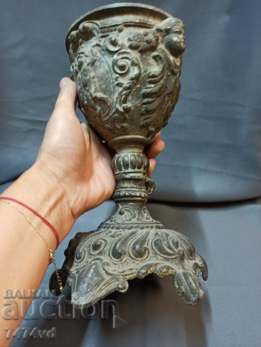 Delivery of ANTIQUE PICTURED GAS LAMPS Delivery of ANTIQUE PICTURED GAS LAMPS