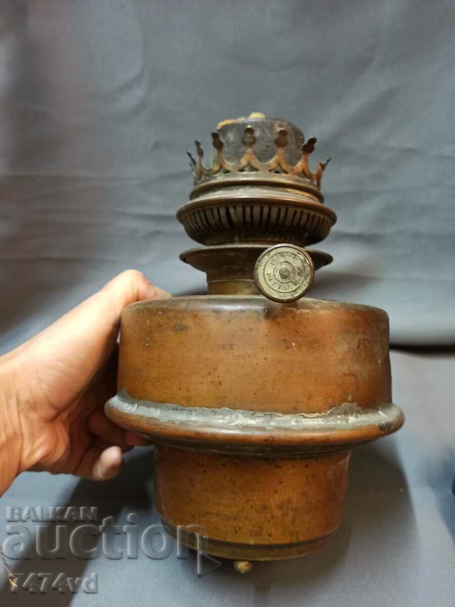 ANTIQUE PICTURED GAS LAMPS - 6 ANTIQUE PICTURED GAS LAMPS - 6