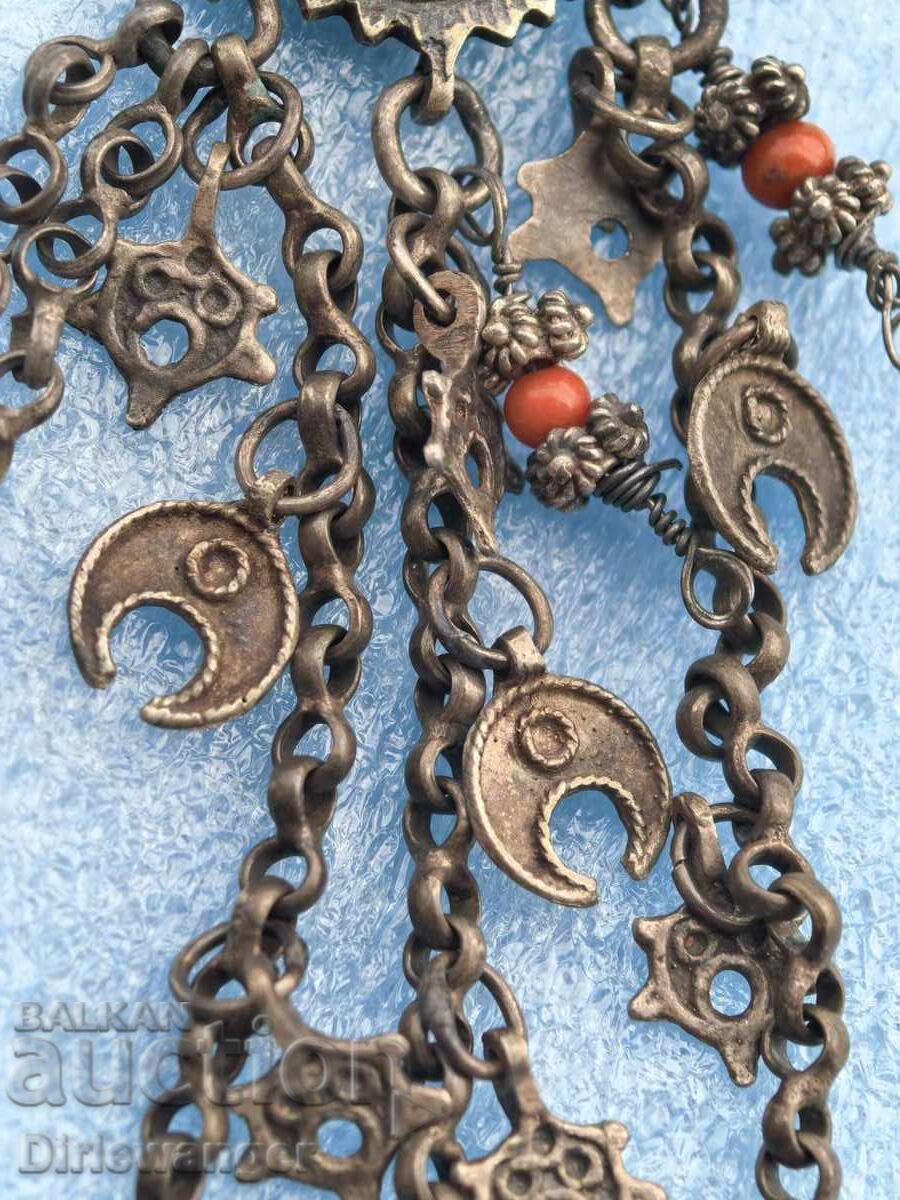 Auction  Renaissance jewelry.earrings.silver