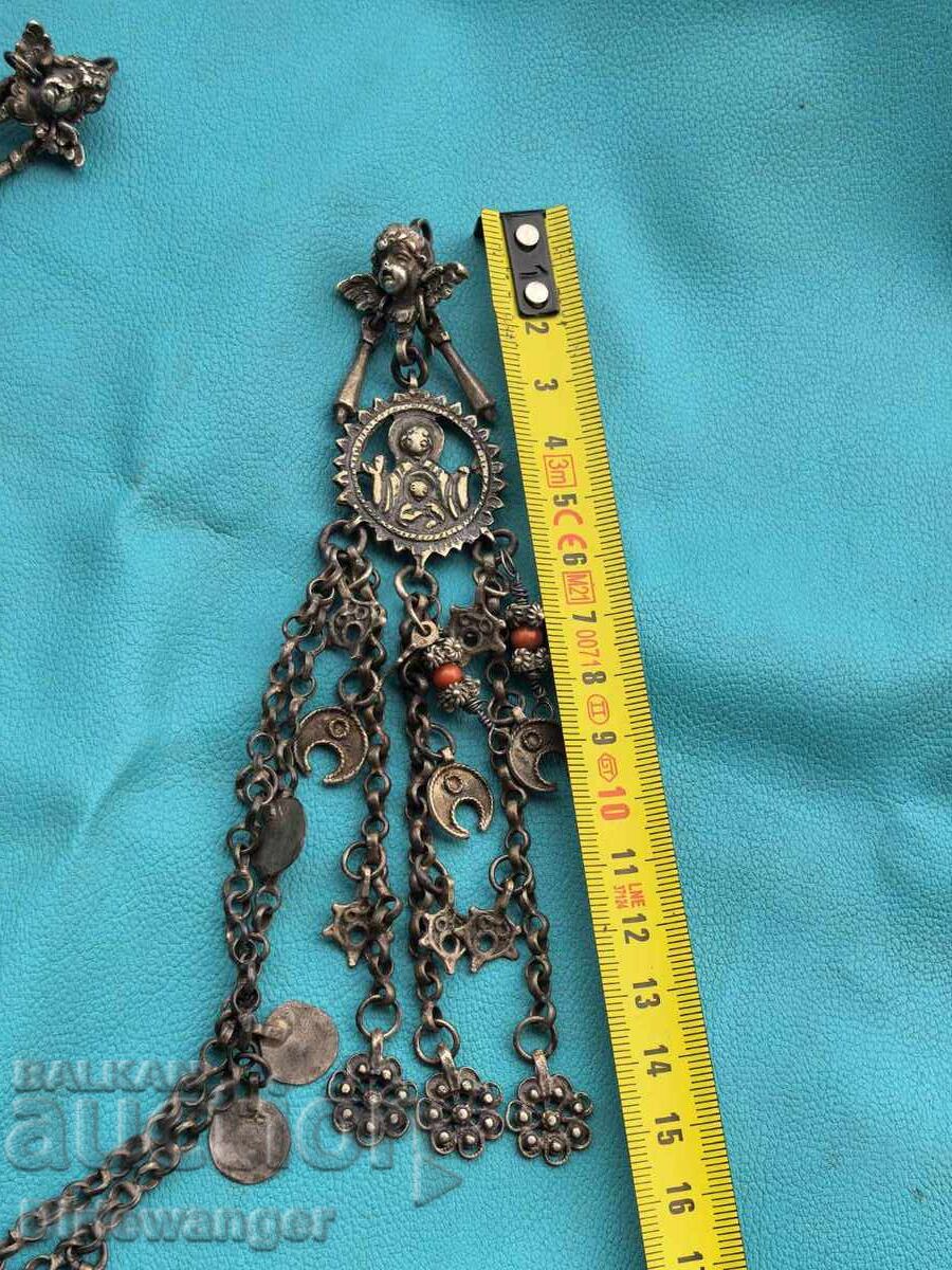 Delivery of Renaissance jewelry.earrings.silver