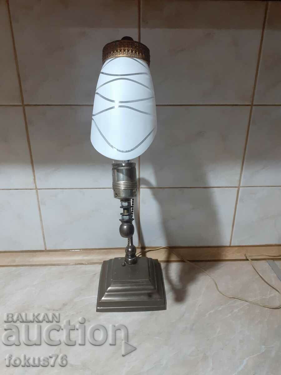 Licitație Veche veche veche noptiera unica Licitație Veche veche veche noptiera unica