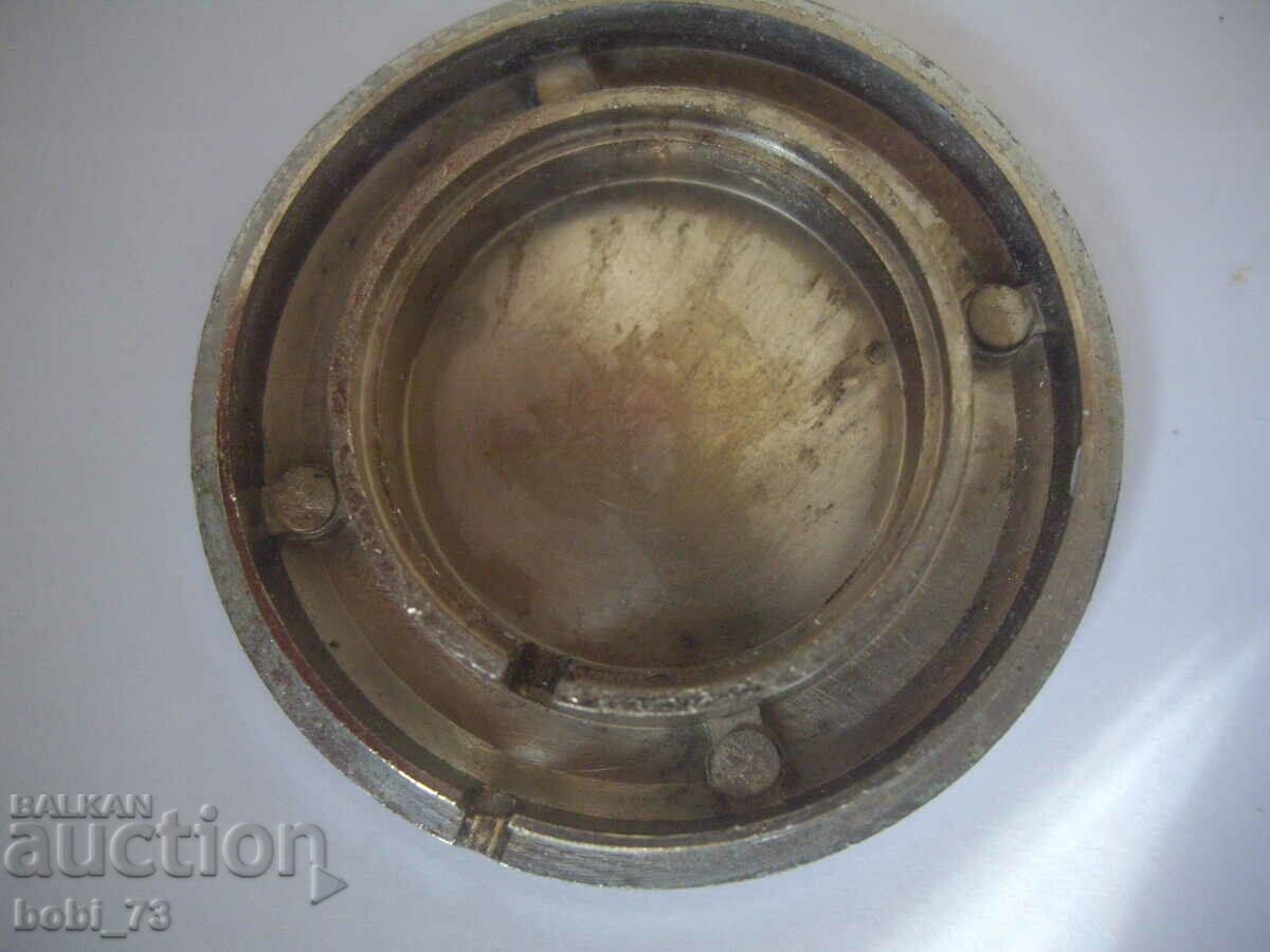 Delivery of Old pocket watch for parts. Delivery of Old pocket watch for parts.