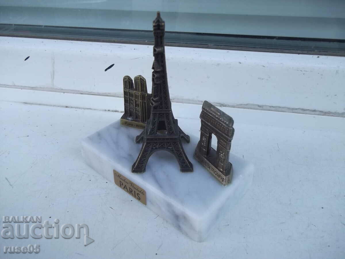 Delivery of Bronze sculptures on a marble base Delivery of Bronze sculptures on a marble base