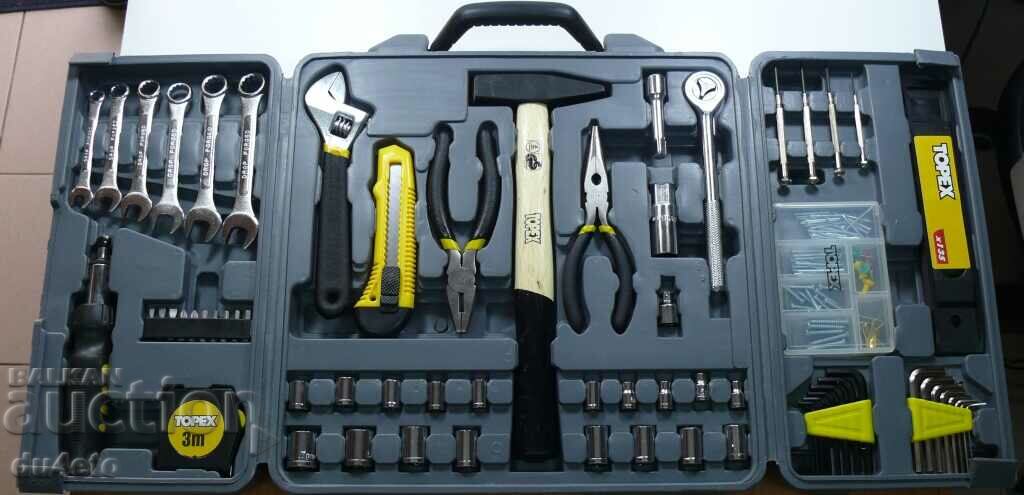 Topex 135-piece hand tool case set