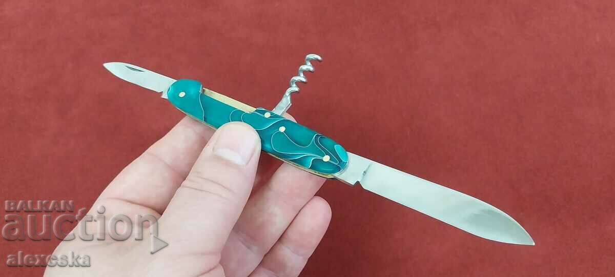 Auction Pocket knife - Hammer and Sickle Auction Pocket knife - Hammer and Sickle