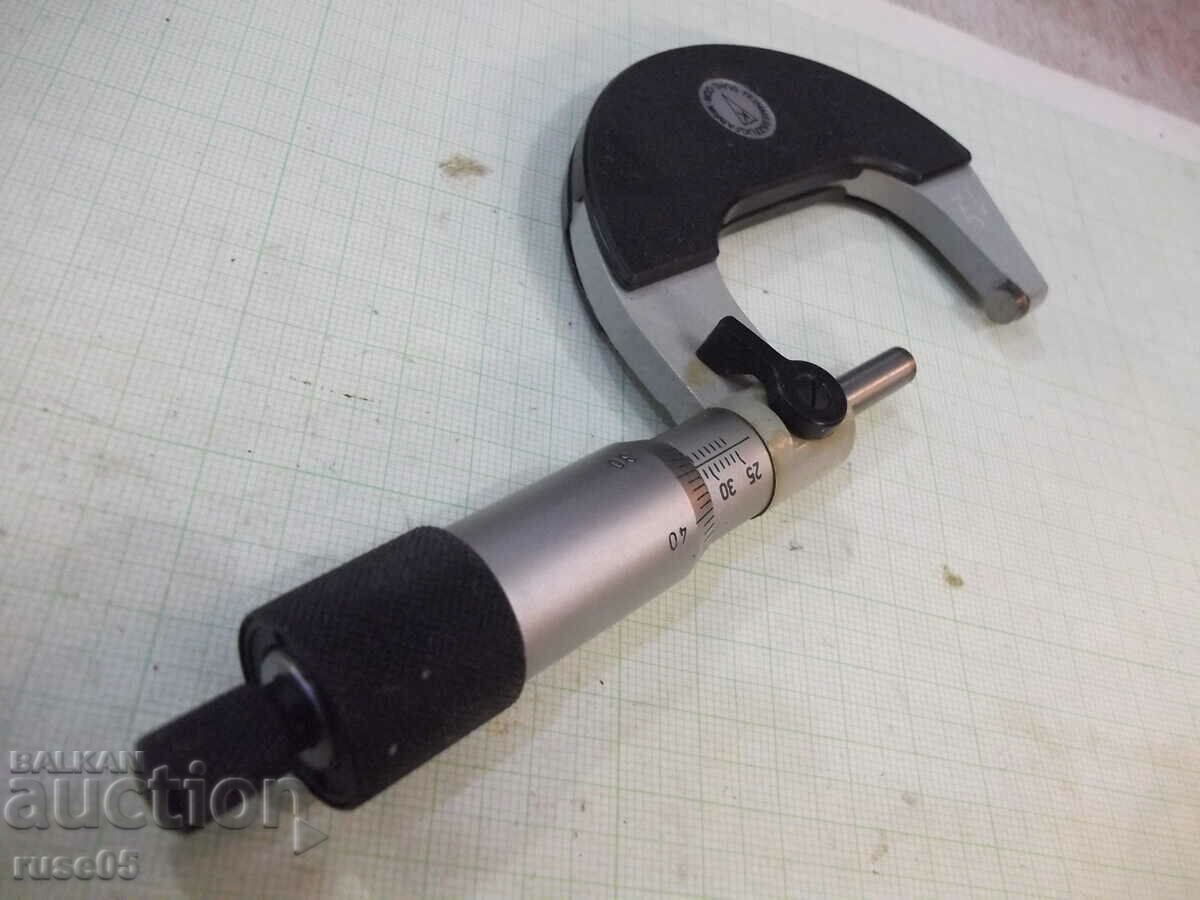 Micrometer 25-50 mm from Sotsa German (GDR - GDR) working - 6 Micrometer 25-50 mm from Sotsa German (GDR - GDR) working - 6