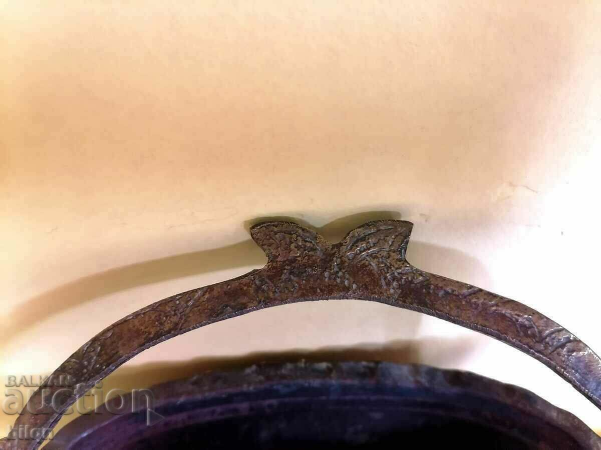 Auction Collectible Old Bronze Dish Auction Collectible Old Bronze Dish