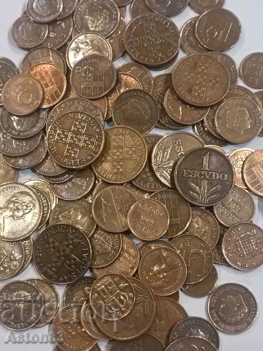 Bronze coins 100 pcs. Excellent