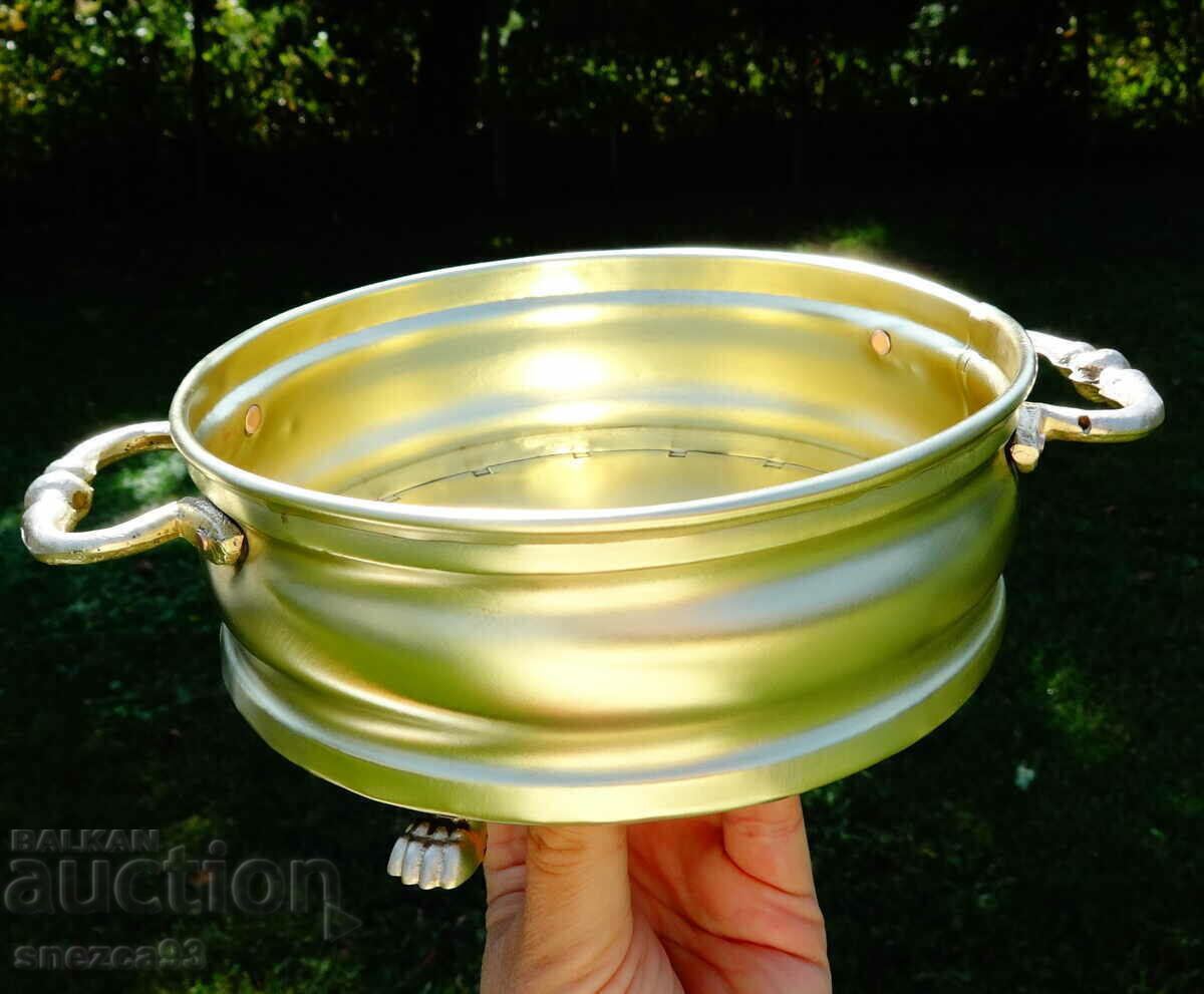 Bronze serving dish, lion's paws, handles - 5 Bronze serving dish, lion's paws, handles - 5