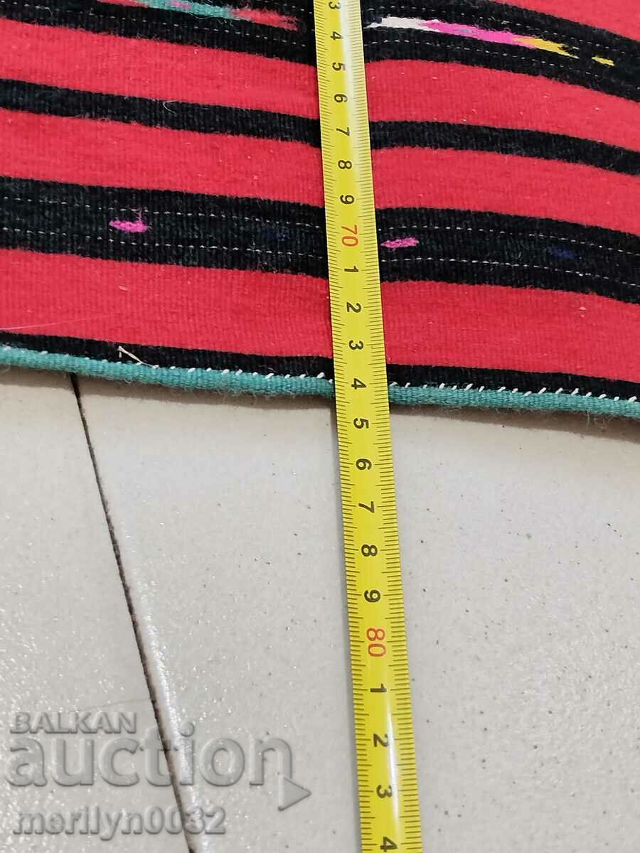 Delivery of Old woven embroidered apron made of Hunting tinsel, nosia sukman Delivery of Old woven embroidered apron made of Hunting tinsel, nosia sukman