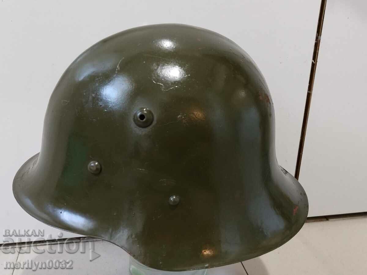 Licitație Cască de luptă bulgară M-36 de fabricație germană în al doilea război mondial