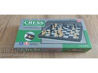 Magnetic chess