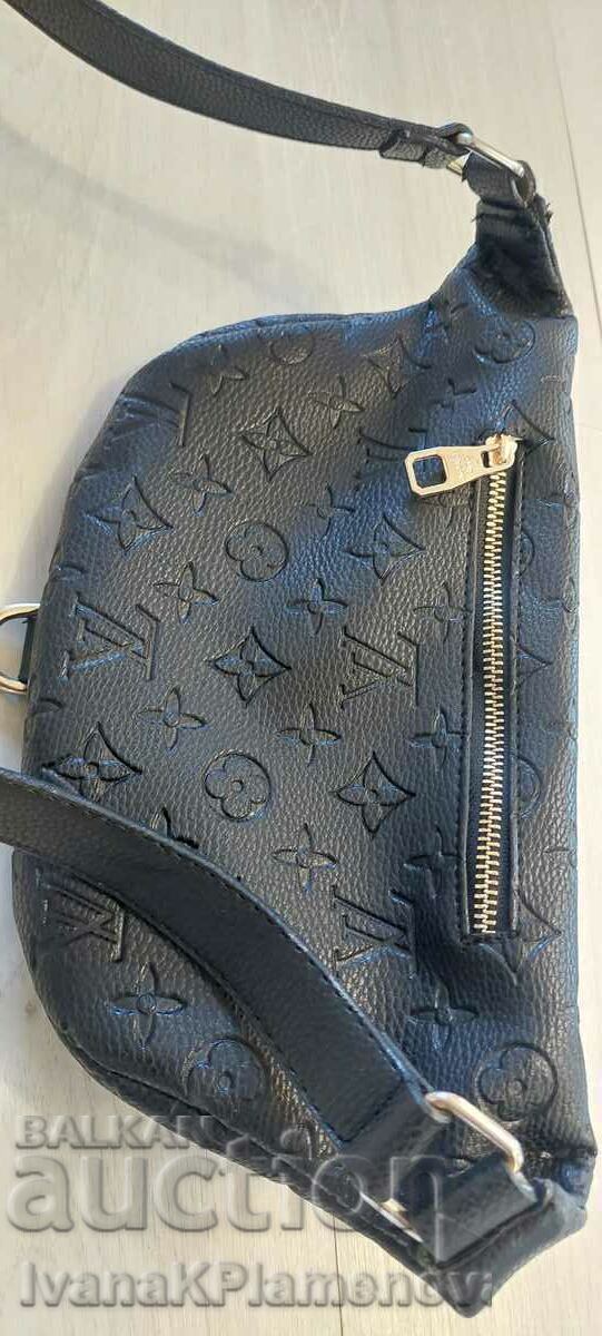 Доставка на Чантичка дамска отлична Доставка на Чантичка дамска отлична