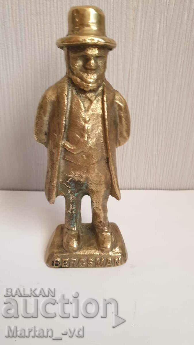 Lasse Gjutare Nora bronze figure