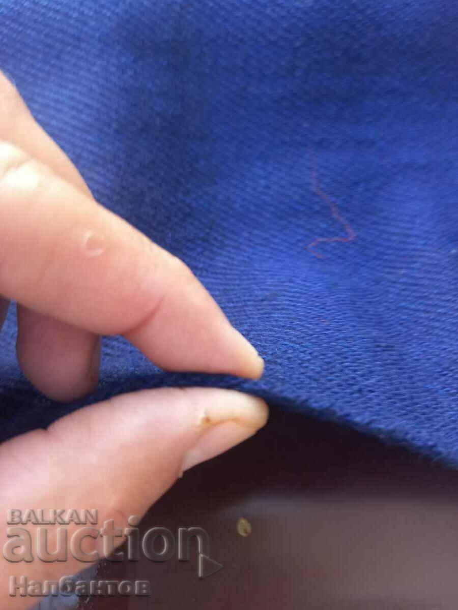 Delivery of OLD THIN WOOL HANDWOVEN FABRIC WEAR APRON Delivery of OLD THIN WOOL HANDWOVEN FABRIC WEAR APRON